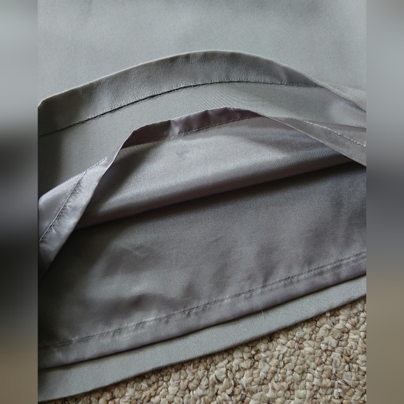 Kate spade‎ Antionette Gray Sleeveless Blouse with Ruffle Collar size XS - Picture 12 of 12